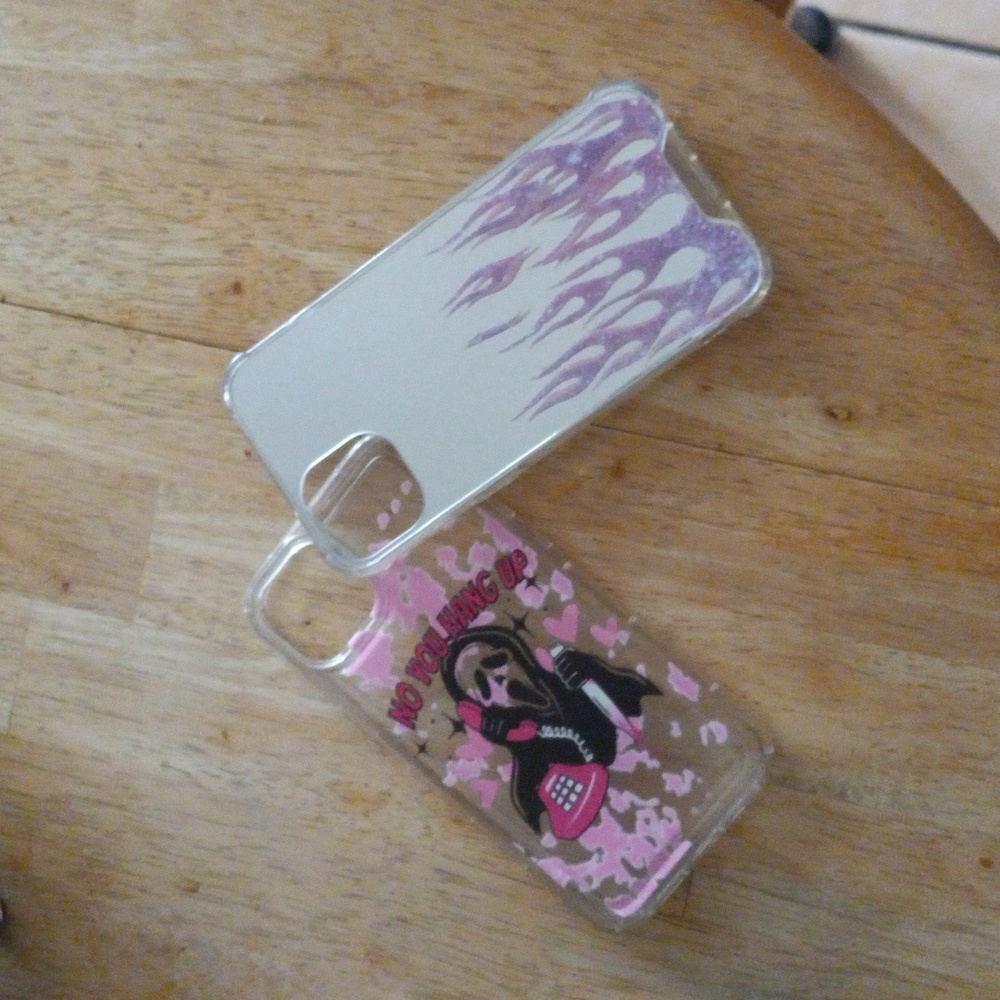 I Phone Case Set of 2, 6x3 "